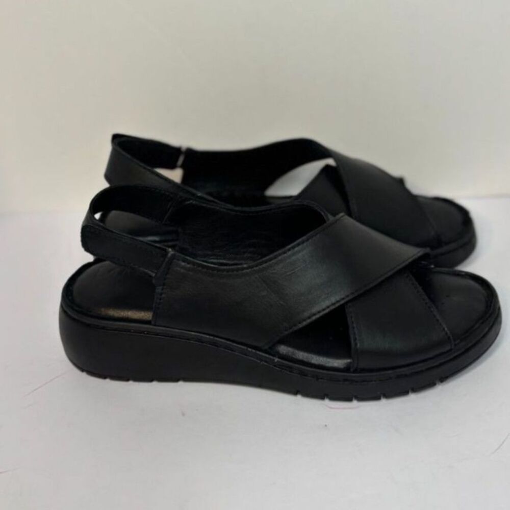 MAGO Lindsay Black Leather Criss-Cross Sandals Women's